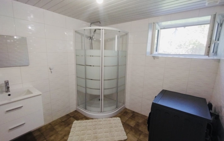 Maison LA CELLETTE (23350)  99 m2 90 000 € 