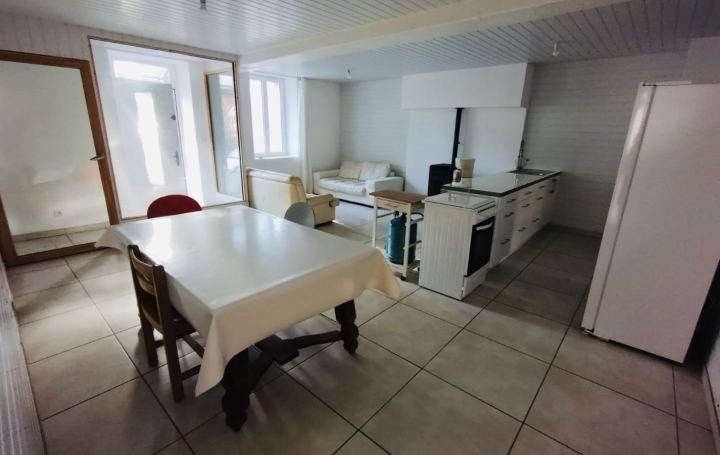 Maison LA CELLETTE (23350)  99 m2 90 000 € 