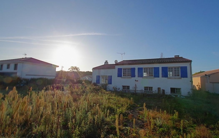 Réseau Immo-diffusion : Maison  L'ILE-D'OLONNE  100 m2 0 € 