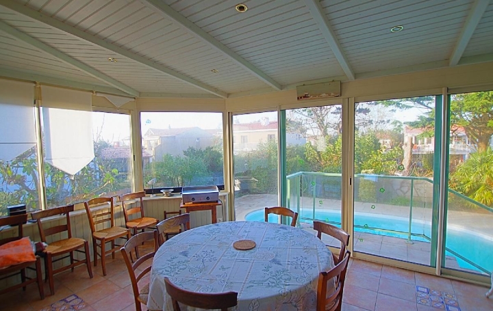 Maison LES SABLES-D'OLONNE (85100)  179 m2 616 900 € 