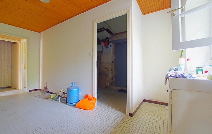 Maison LA ROCHE-SUR-YON (85000)  125 m2 219 900 € 