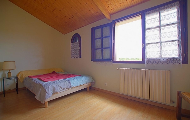 Maison BREM-SUR-MER (85470)  91 m2 279 900 € 