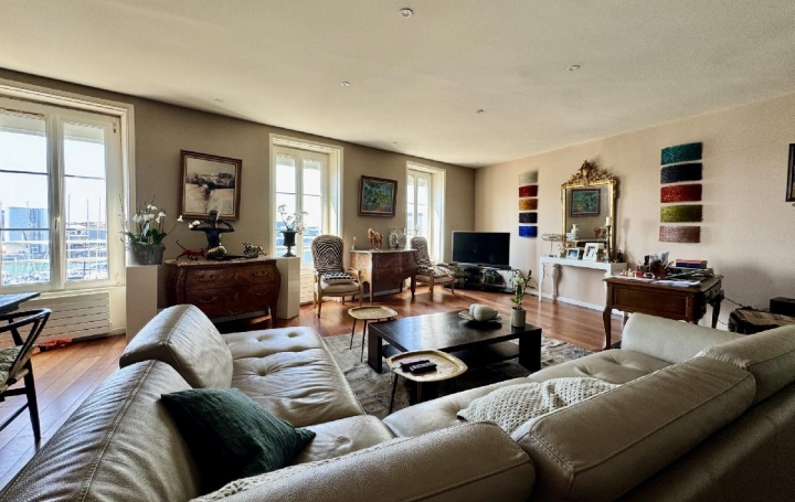 5 Pièces LES SABLES-D'OLONNE (85100)  171 m2 884 000 € 