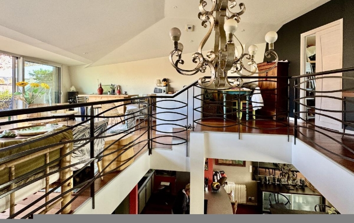 5 Pièces LES SABLES-D'OLONNE (85100)  171 m2 884 000 € 