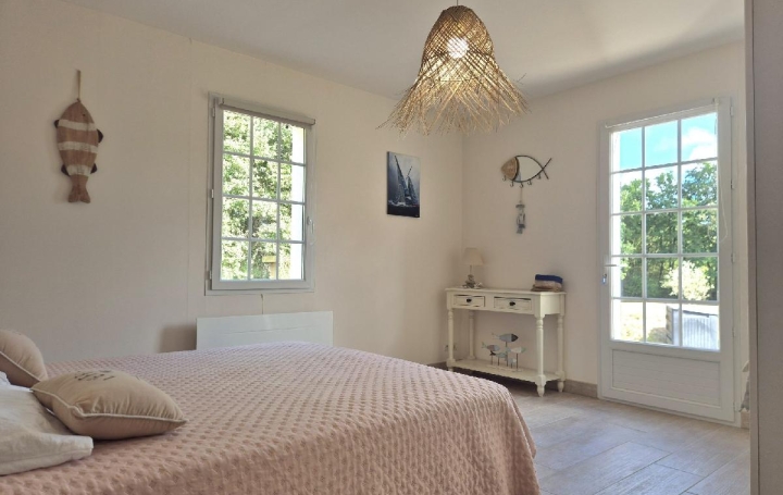 Maison SAINTE-FOY (85150)  163 m2 410 000 € 