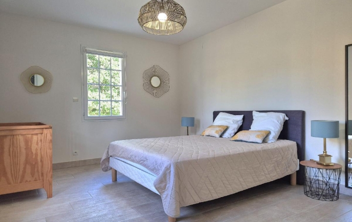 Maison SAINTE-FOY (85150)  163 m2 410 000 € 