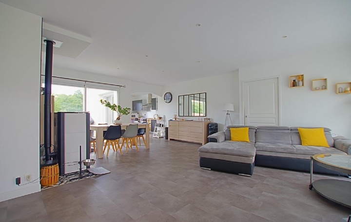 Maison SAINTE-FOY (85150)  130 m2 349 900 € 