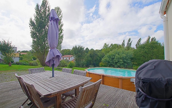 Maison SAINTE-FOY (85150)  130 m2 349 900 € 