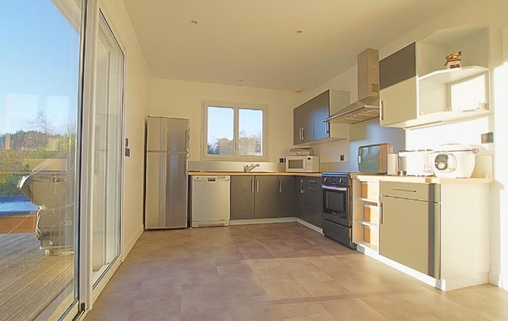 Maison SAINTE-FOY (85150)  130 m2 349 900 € 