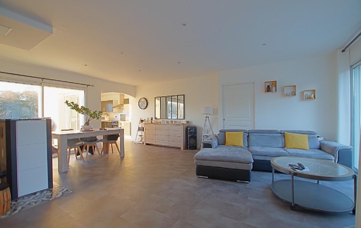 Maison SAINTE-FOY (85150)  130 m2 349 900 € 