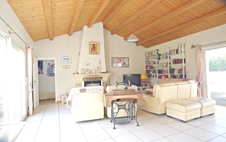 Maison GROSBREUIL (85440)  165 m2 399 900 € 