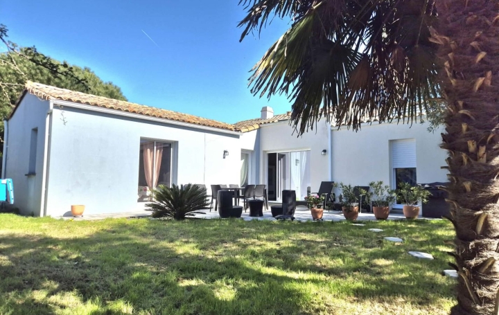 Maison SAINT-MATHURIN (85150)  110 m2 364 000 € 