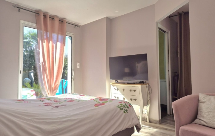 Maison SAINT-MATHURIN (85150)  110 m2 364 000 € 