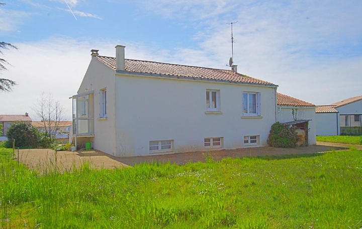 Maison L'ILE-D'OLONNE (85340)  100 m2 229 900 € 