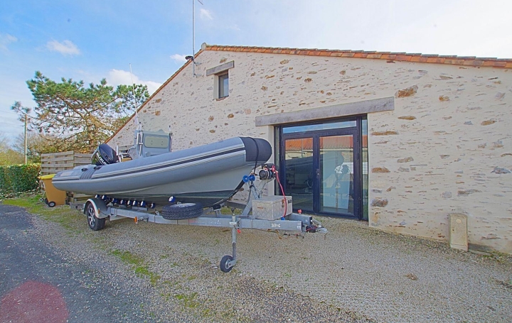 Réseau Immo-diffusion : Maison  SAINT-JULIEN-DES-LANDES  112 m2 0 € 