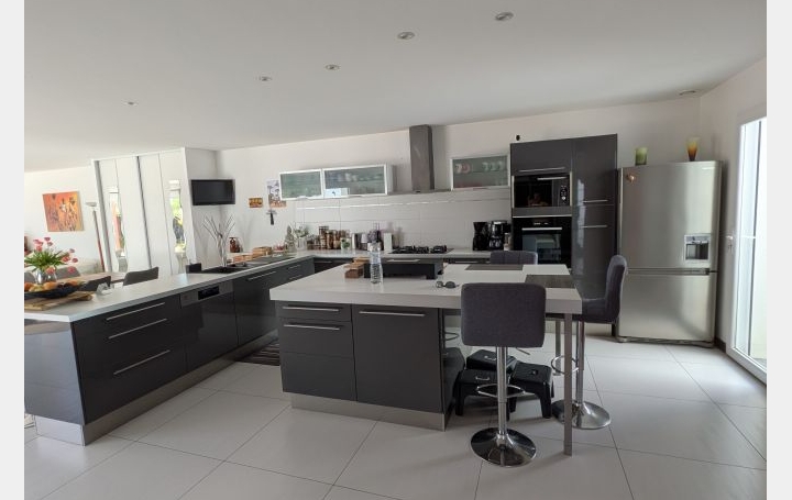Maison LES SABLES-D'OLONNE (85100)  196 m2 698 500 € 