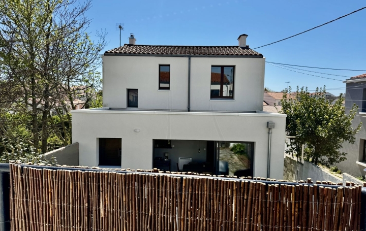 Maison de ville LES SABLES-D'OLONNE (85180)  116 m2 539 900 € 
