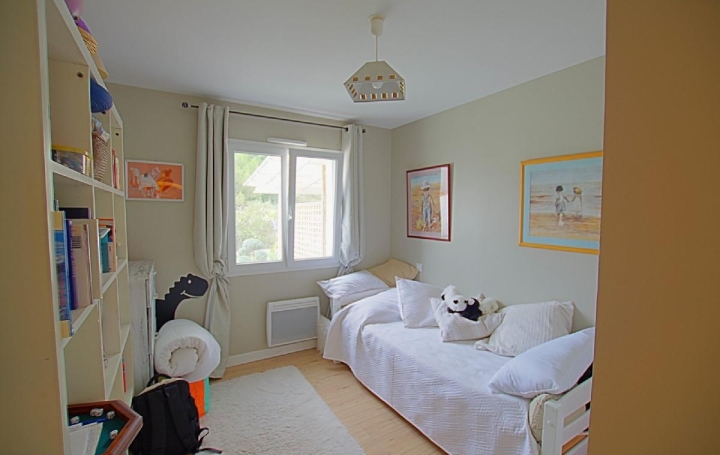 Maison SAINTE-FOY (85150)  123 m2 376 000 € 