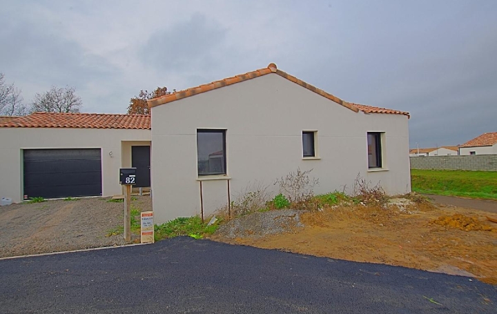 Maison / Villa SAINTE-FOY (85150) 110 m<sup>2</sup> 335 000 € 