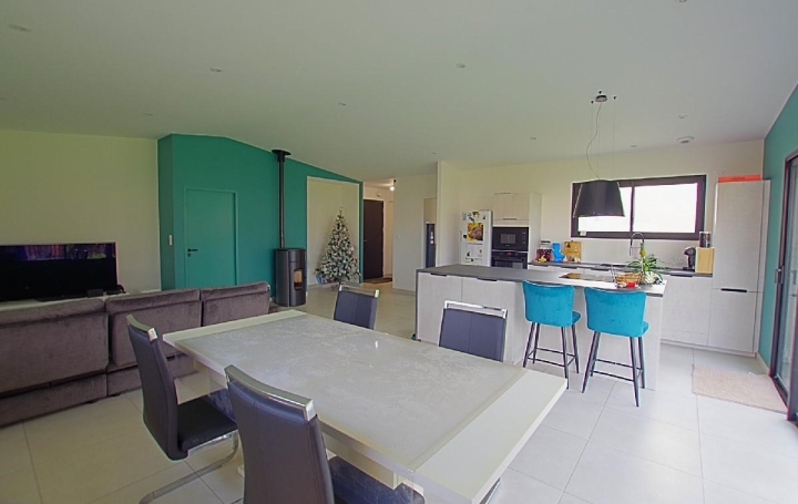 Maison SAINTE-FOY (85150)  110 m2 335 000 € 