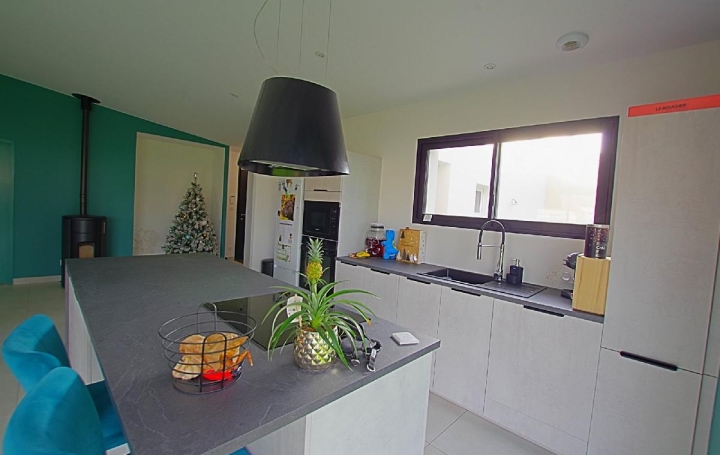 Maison SAINTE-FOY (85150)  110 m2 335 000 € 