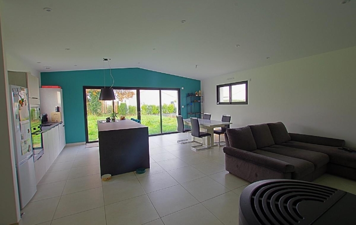 Maison SAINTE-FOY (85150)  110 m2 335 000 € 