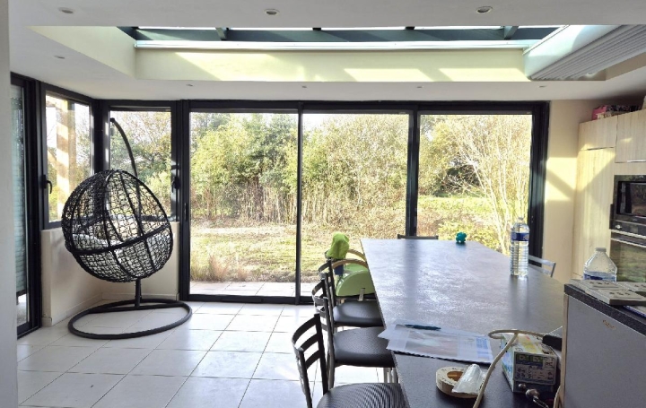 Maison SAINT-MATHURIN (85150)  117 m2 327 900 € 