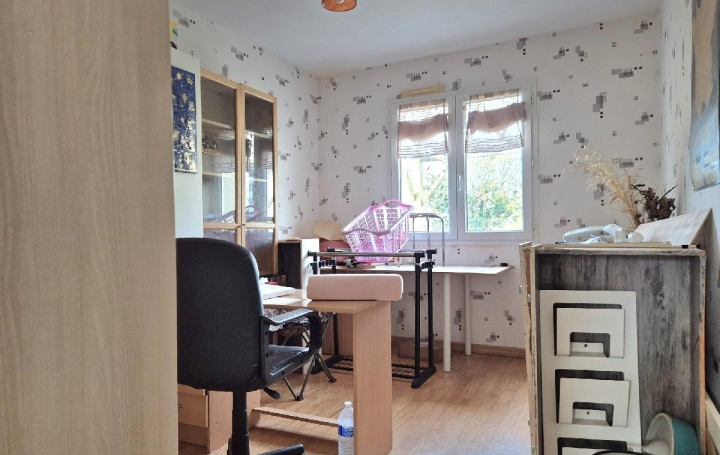 Maison SAINT-MATHURIN (85150)  117 m2 327 900 € 