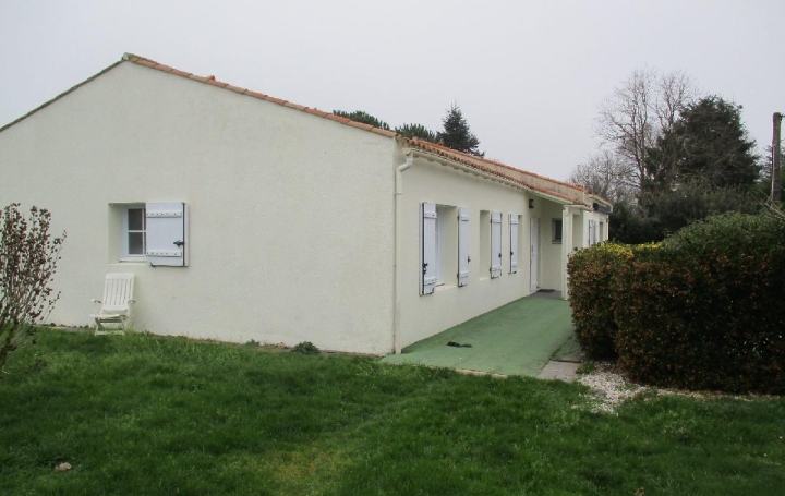 Maison SAINTE-FOY (85150)  167 m2 411 000 € 