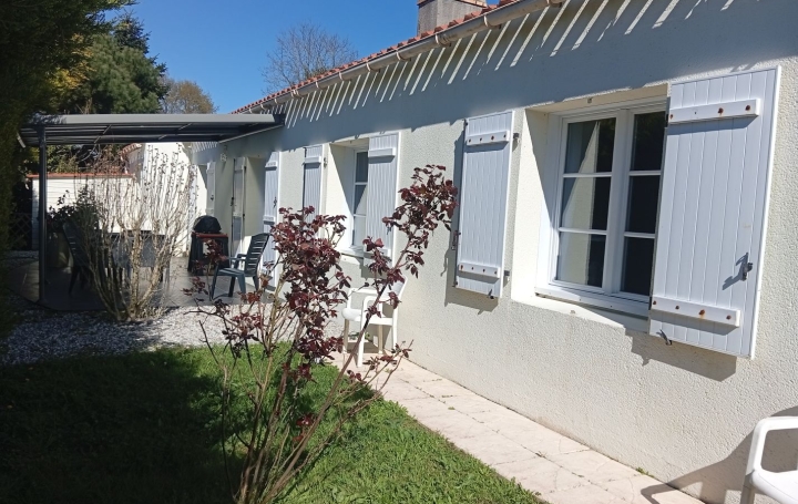 Maison / Villa SAINTE-FOY (85150) 167 m<sup>2</sup> 399 000 € 