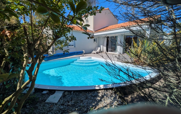Maison / Villa CHATEAU-D'OLONNE (85180) 98 m<sup>2</sup> 407 000 € 