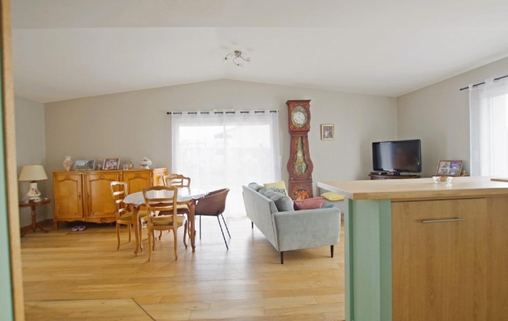 Maison SAINTE-FOY (85150)  69 m2 262 500 € 