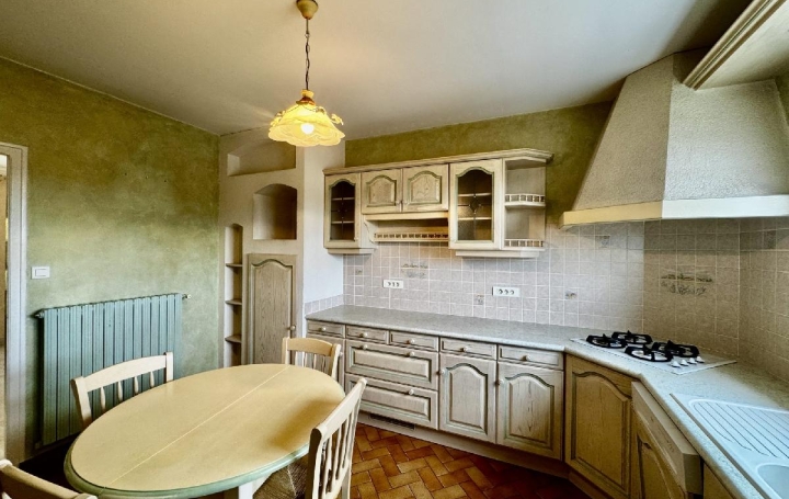 Maison SAINTE-FOY (85150)  104 m2 317 900 € 