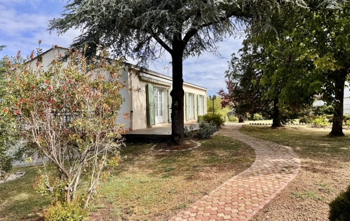 Maison SAINTE-FOY (85150)  104 m2 298 000 € 