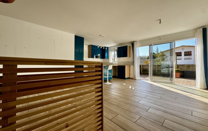 Maison POIROUX (85440)  99 m2 267 000 € 