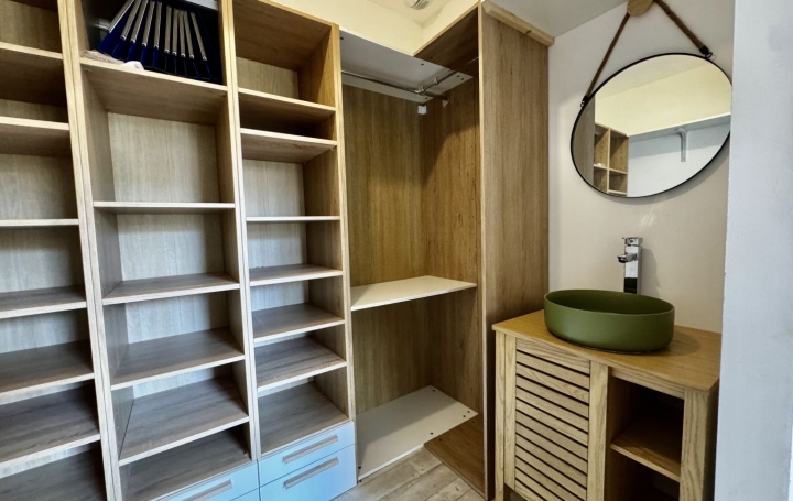 Maison POIROUX (85440)  99 m2 267 000 € 