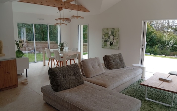 Maison / Villa SAINTE-FOY (85150) 145 m<sup>2</sup> 549 900 € 