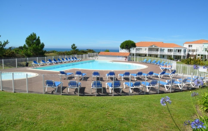 2 Pièces LES SABLES-D'OLONNE (85180)  54 m2 285 000 € 