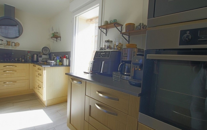 Maison SAINT-MATHURIN (85150)  127 m2 338 900 € 