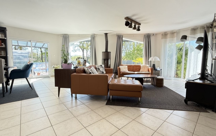 Maison SAINTE-FOY (85150)  138 m2 483 000 € 