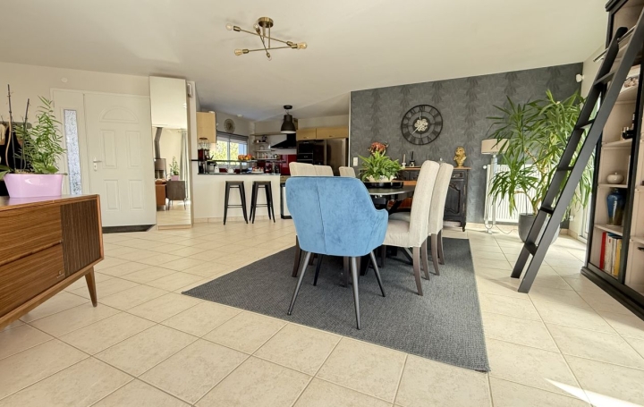 Maison SAINTE-FOY (85150)  138 m2 483 000 € 