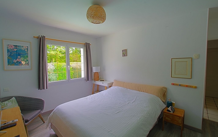 Maison SAINTE-FOY (85150)  152 m2 429 000 € 