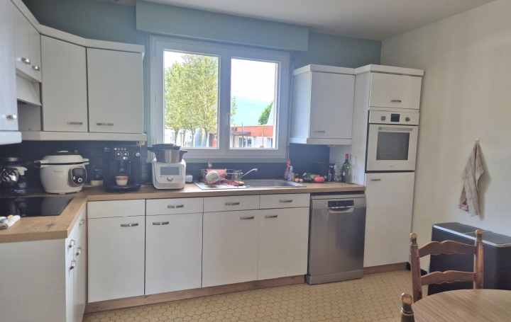 Maison SAINTE-FOY (85150)  82 m2 240 000 € 