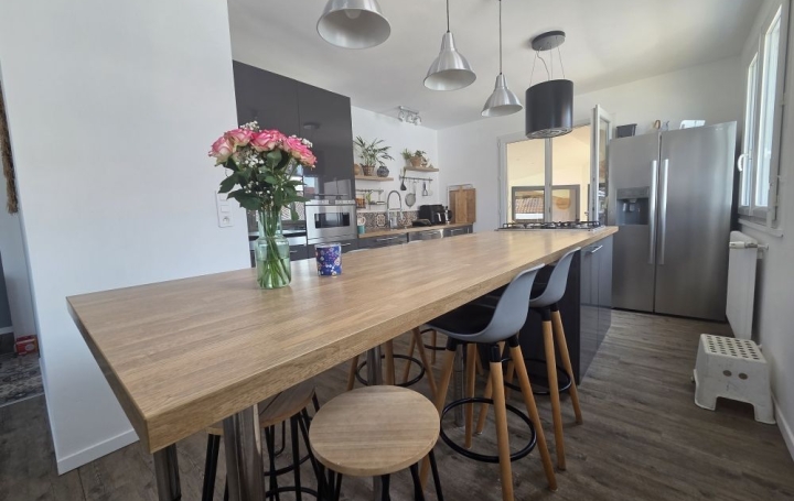 Villa LES SABLES-D'OLONNE (85180)  170 m2 654 900 € 