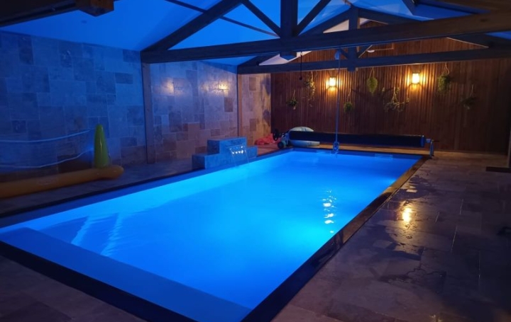 Villa LES SABLES-D'OLONNE (85100)  170 m2 654 900 € 