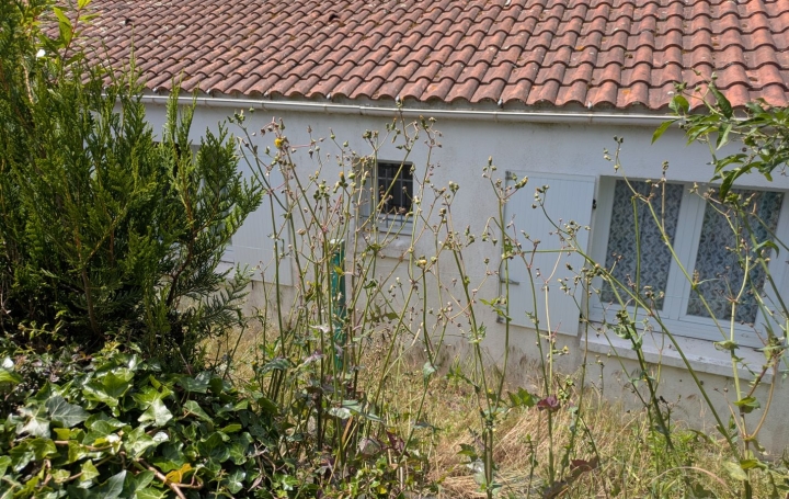Maison SAINTE-FOY (85150)  85 m2 235 900 € 
