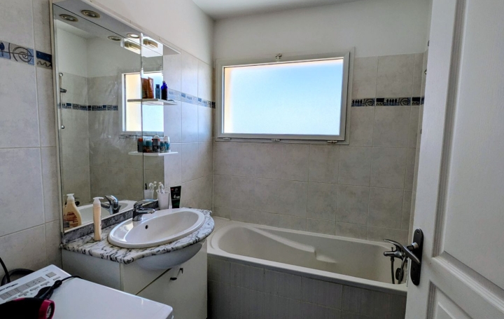 3 Pièces LES SABLES-D'OLONNE (85340)  79 m2 287 500 € 