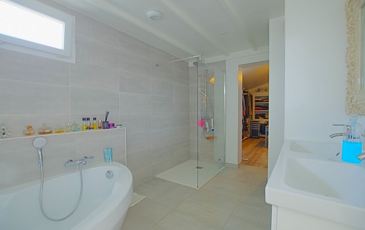 Maison LES SABLES-D'OLONNE (85100)  193 m2 769 900 € 