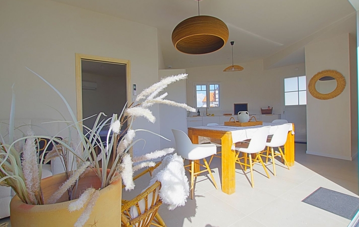 Maison LES SABLES-D'OLONNE (85100)  70 m2 385 900 € 