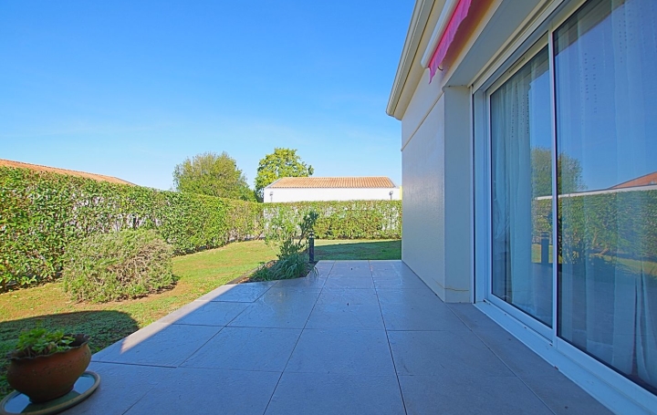 Maison SAINTE-FOY (85150)  110 m2 350 000 € 